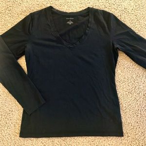 Banana Republic Black V-neck Tee